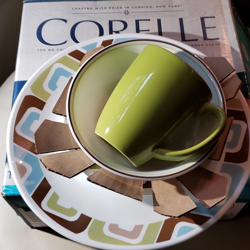 Corelle Vitrelle USA 4 pieces
